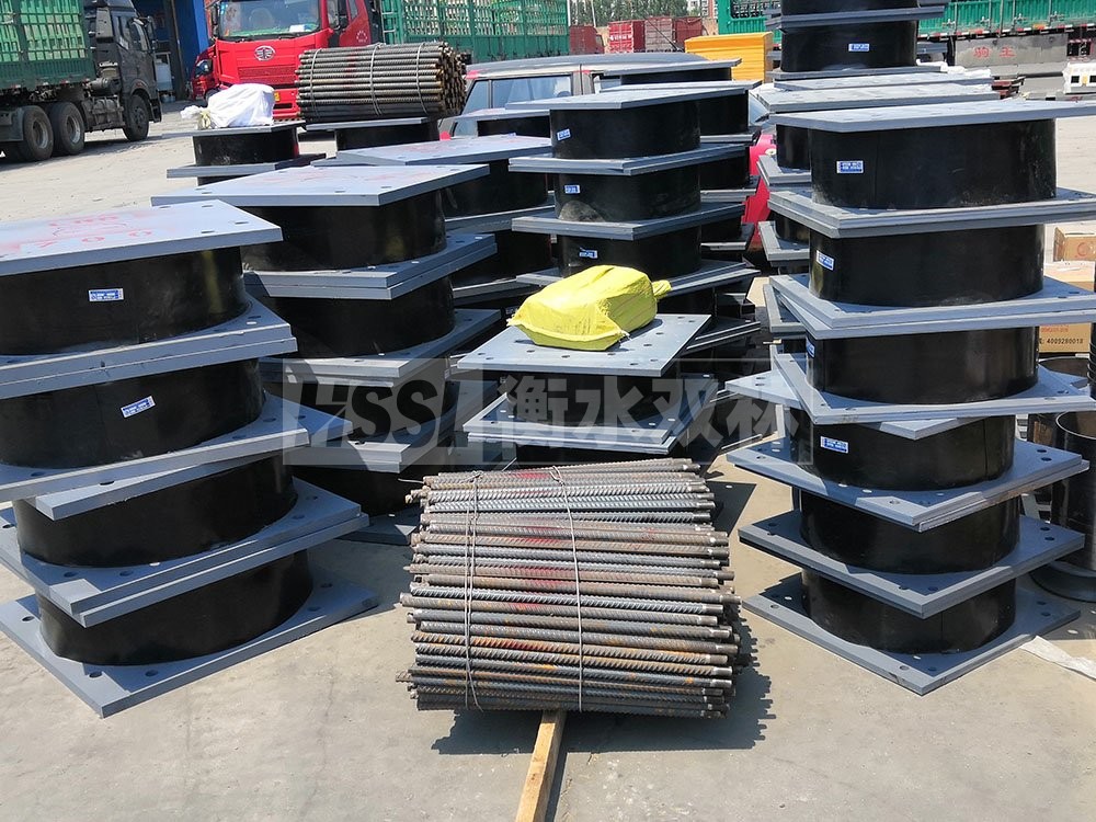 建筑水平力分散力型LNR橡胶隔震支座厂家